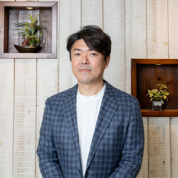 STAFF画像
